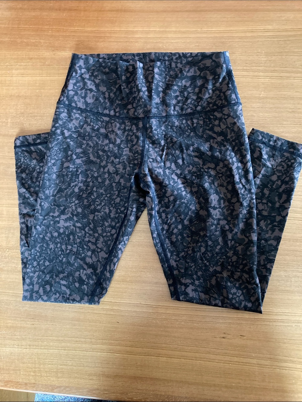 lululemon athletica Black and Brown Printed High-Rise Crop Leggings
